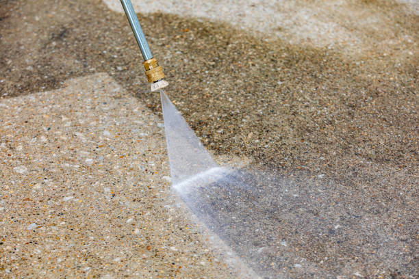 Professional  Pressure Washing Services in Strasburg, CO